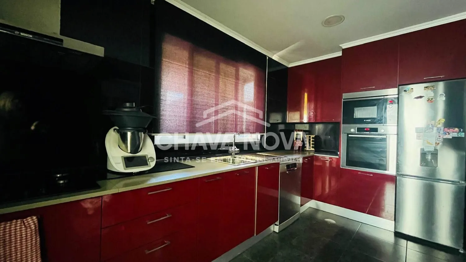 Excelente Oportunidade de Investimento: Restaurante em Funcionamento e Moradia T3