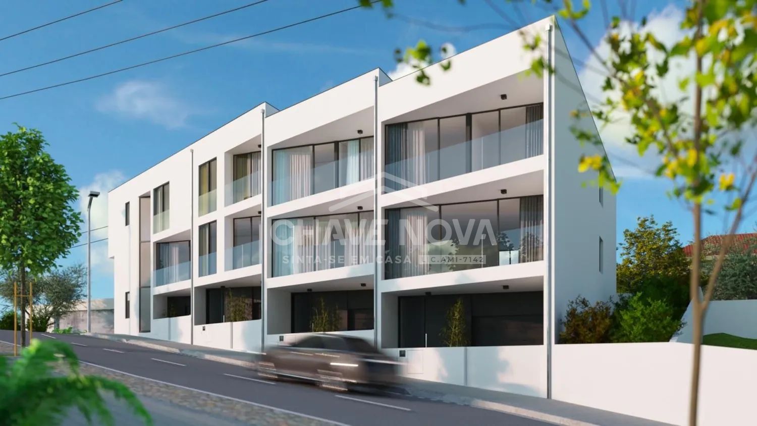 Moradia T3 Nova com Jardim Privativo