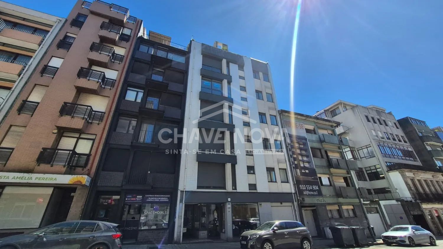 T4 Único a 2 Minutos da Rotunda da Boavista com Privacidade Total