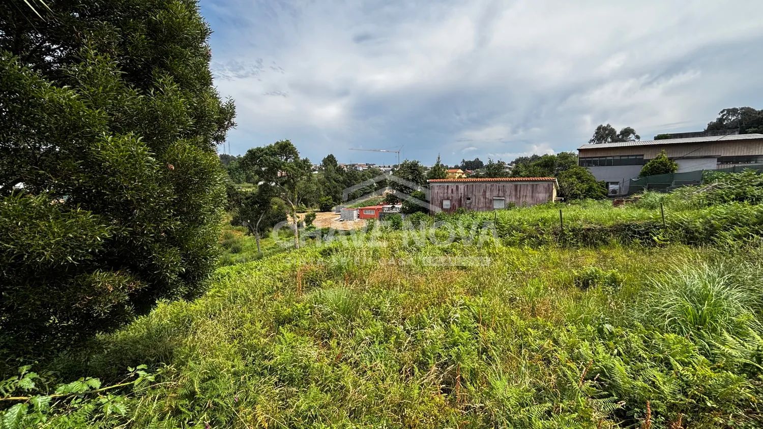 Terreno Para construção de Moradia de 4 Frentes